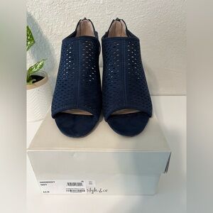 Style & Co. Dark Blue Perforated Heels